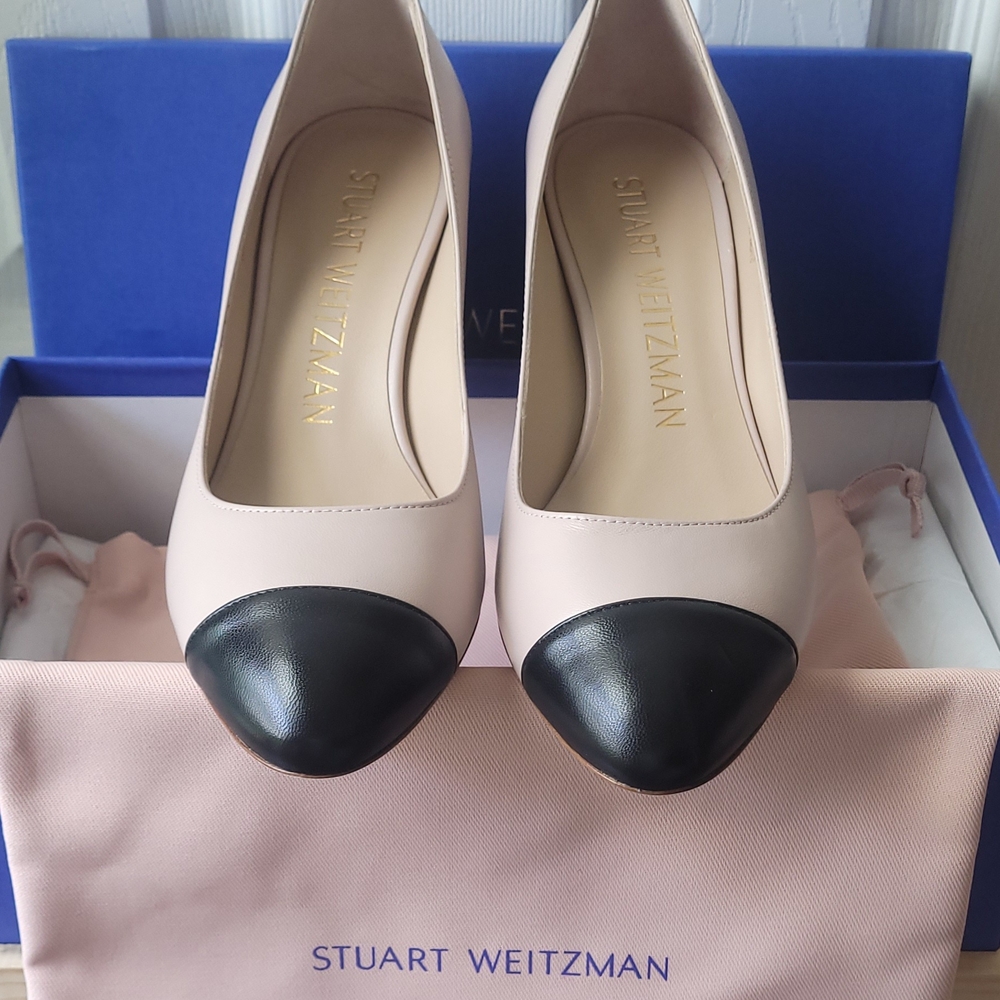 Stuart Weitzman Women's Black and Cream Cap-Toe Heels
